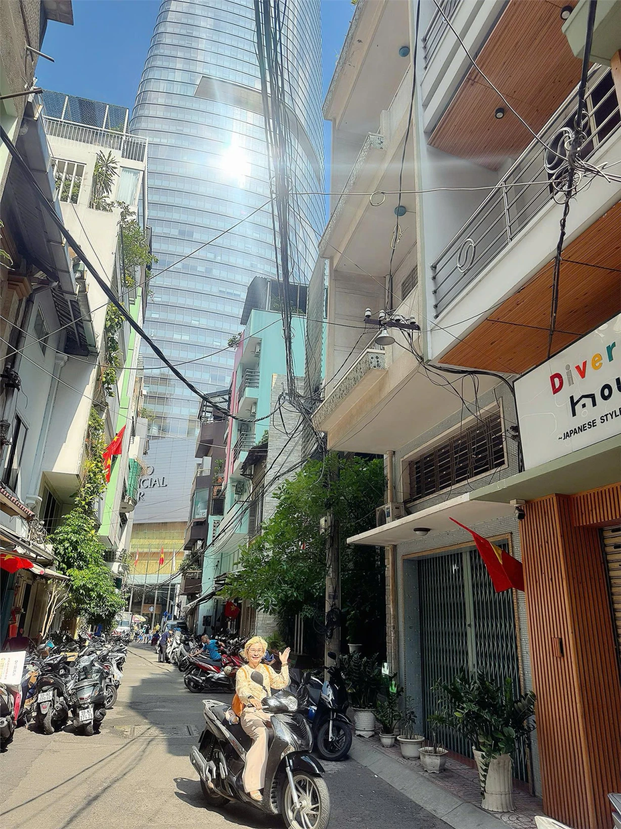 BÁN NHÀ 3 MẶT TIỀN XE HƠI ĐƯỜNG NGUYỄN HUỆ & HÀM NGHI & HẢI TRIỀU, QUẬN 1 - SIÊU PHẨM VIEW TÒA NHÀ BITEXCO - GIANG GIANG: 093.86.76.685