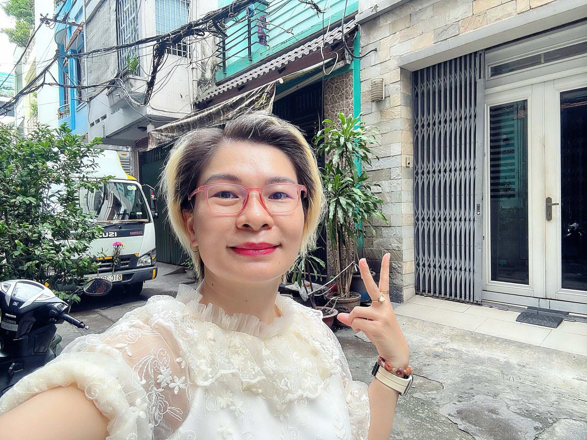 HIẾM BÁN HXH ĐẬU CỬA Đ.NGUYỄN KHẮC NHU, Q.1 - DT 50M2- * LH GIANG GIANG:0938676685