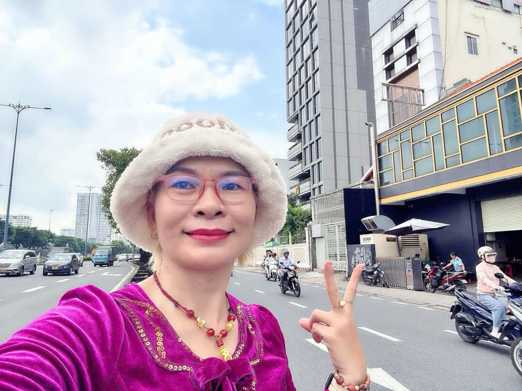 BÁN NHÀ 2 TẦNG MTKD 4M VIEW SÔNG Đ.VÕ VĂN KIỆT, QUẬN 1 - 88M2 NGANG 4M*23M - XUNG QUANH CAO ỐC VĂN PHÒNG KINH DOANH ĐA NGÀNH ĐỈNH