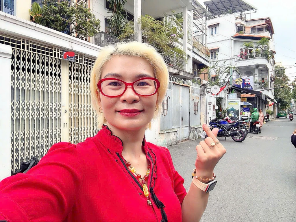 BÁN NHÀ 3 TẦNG HXH 8M Đ.TRƯỜNG SA, P.14, QUẬN 3 - DT CHUẨN ĐẸP 5,5M*20M * LH GIANG GIANG: 093.86.76.685