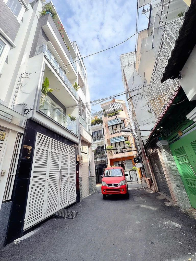 HIẾM - BÁN NHÀ 2 TẦNG Đ.MẠC ĐĨNH CHI, TÂN ĐỊNH, Q1 - DT 54M2 - XE HƠI NGỦ TRONG NHÀ THÔNG RA ĐIỆN BIÊN PHỦ - VỊ TRÍ SIÊU VIP * LIÊN HỆ GIANG GIANG: 093.86.76.685