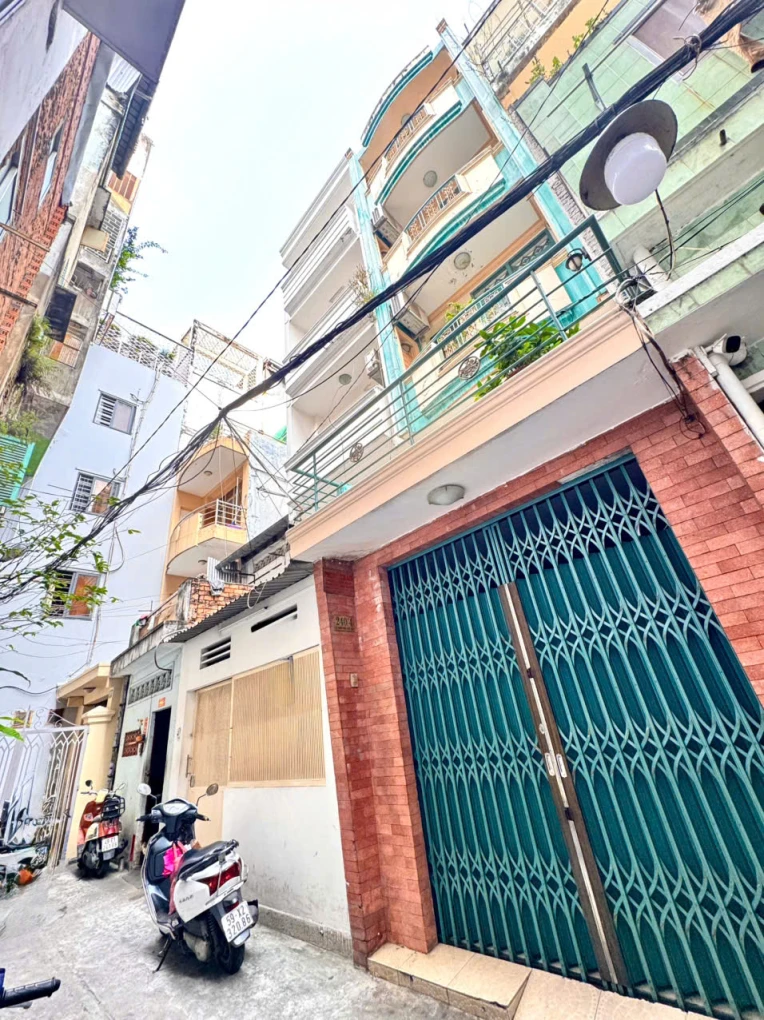 BÁN NHÀ 4 TẦNG Đ.LÊ THÁNH TÔN, QUẬN 1 - VIEW TRỰC DIỆN CHỢ BÊN THÀNH SIÊU ĐỈNH- DT 64M2- CHỈ 19T- 0938676685 GIANG GIANG