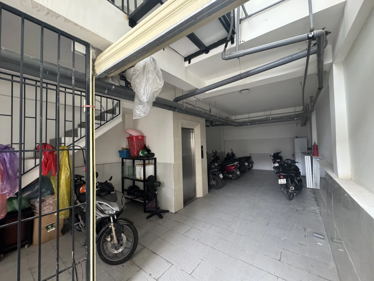 NHÀ BÁN TRẦN THỊ HÈ 5 TẦNG-100m-DÒNG TIỀN TỰ KHAI THÁC 50tr/th- 
VỊ TRÍ ĐẸP SIÊU ĐỈNH-TRẦN THỊ HÈ-NGUYỄN ẢNH THỦ-TRUNG TÂM Q12