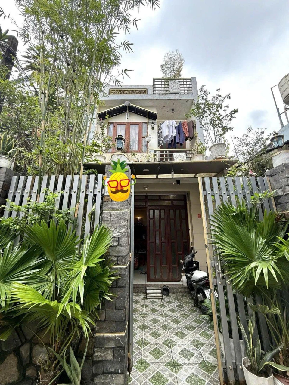 NHÀ BÁN, NGAY NGUYỄN VĂN QUÁ - ĐÔNG HƯNG THUẬN 02-GIÁP GÒ VẤP GIÁP NHÀ GA T3 CÁCH 1 CĂN RA MẶT TIỆN 12m
DT:70m2 ( 4.1m X 17m) 4 PN, HẺM 3.5M, SÁT MẶT TIỀN 12m