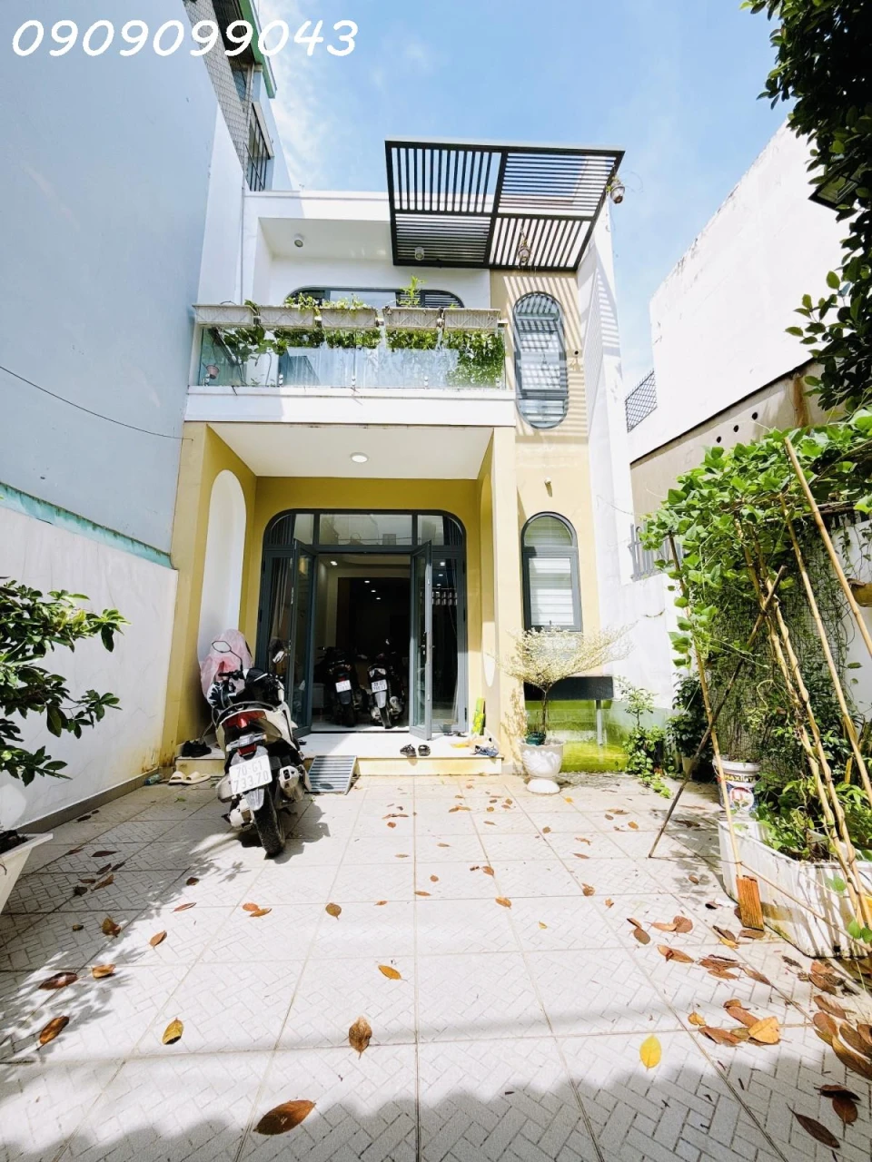 🔥NHÀ 2 TẦNG MỚI CỨNG-94M2 NGANG 6MÉT-SÂN ĐẬU Ô TÔ.
GIÁP TÂN BÌNH-NHỈNH 6 TỶ.