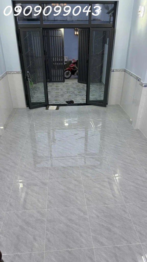 NHÀ BÁN ĐẸP CÁCH TRƯỜNG CHINH 500M HẺM THÔNG
TỨ TUNG XE HƠI NGỦ TRONG NHÀ GIÁ RẺ.GIÁP SONG HÀNH.