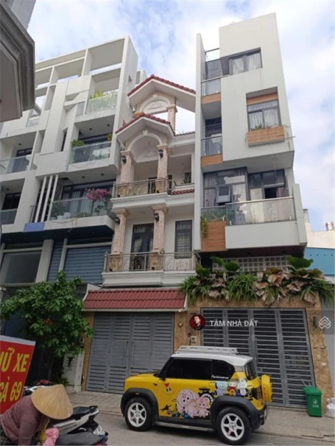 Gần Đại Học Công Nghiệp ! Bán Nhà Nguyễn Văn Dung + 5 lầu mới + Gần Công Viên - Gần Bờ Kè Tham Lương giá 8,8 tỷ