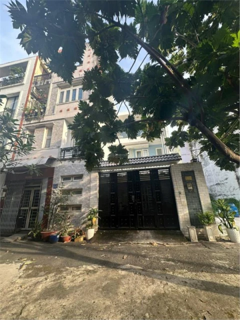 Nhà Đẹp HXT 8m 1 Trục 493 Lê Đức Thọ, DT Lớn 5,6x21=113m2 Khu Đồng Bộ An Ninh Thông Thoáng,Giá 11Tỷ