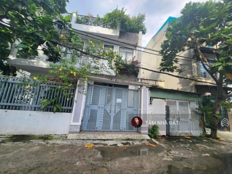 Ngay Đại học Công Nghiệp TP.HCM! Mặt tiền kinh doanh Gò Vấp (4,2x16m) nhà cấp 4 tiện xây mới giá 8,8 tỷ