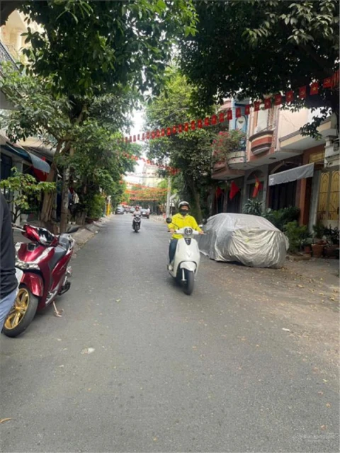 Bán nhà hẻm 192 Nguyễn Oanh đang cho thuê 20tr/th giá: 11.9 tỷ