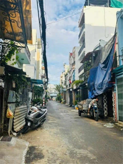 Nhà HXH 1 Trục Phạm Văn Chiêu.DT 5x14,5 ( CN 71m2 ), Cao tầng, mới, Giá 8,2 tỷ TL.