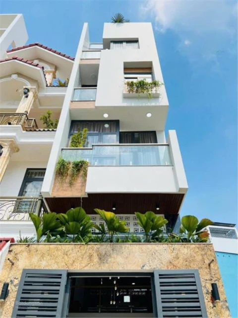 Nhà 4 lầu mới ở liền HXH ĐS 30 ngay chợ An Nhơn P6, 4mx13.5m = 54m2 giảm còn 8,65 tỷ