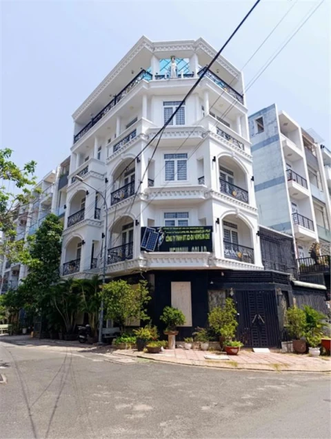 BÁN ĐẤT (4,5X14M) LÊ ĐỨC THỌ , ĐƯỜNG NHỰA , XÂY CAO LẦU - DÂN TRÍ CAO - GIÁ 8 TỶ LH 0933523239