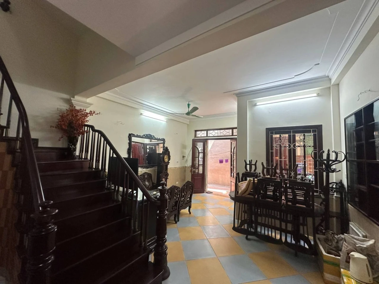 GIẢM GIÁ SỐC – NHÀ ĐẸP HOÀNG HOA THÁM – NHỈNH 8 TỶ - NGÕ Ô TÔ