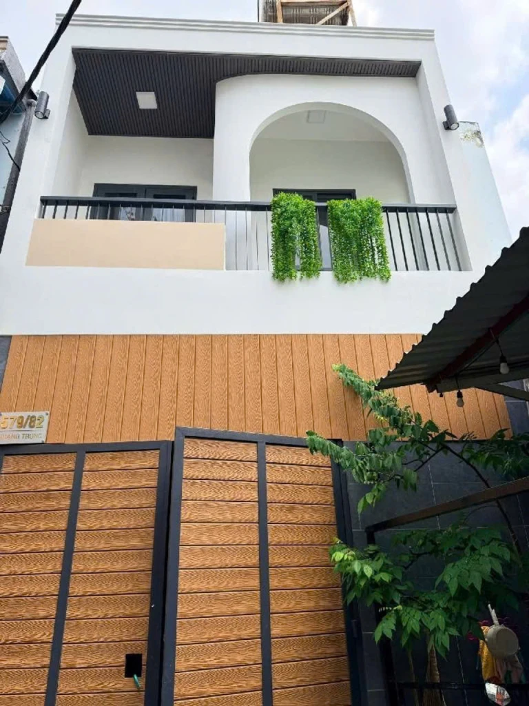 NHÀ MỚI 2 TẦNG, NGAY QUANG TRUNG MỘT TRỤC THÔNG, GÒ VẤP, 37M2-CHỈ 3.95 tỷ