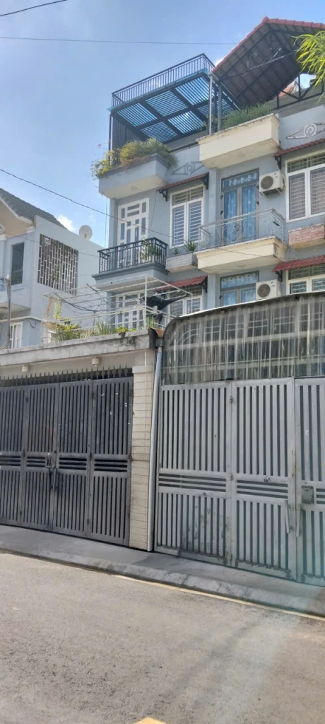 Bán NHÀ  MẶT TIỀN KD THẠNH LỘC 16, QUẬN 12, DT 72M2, 4TẦNG - XH NGỦ TRONG NHÀ- GIÁ 7.8 ty