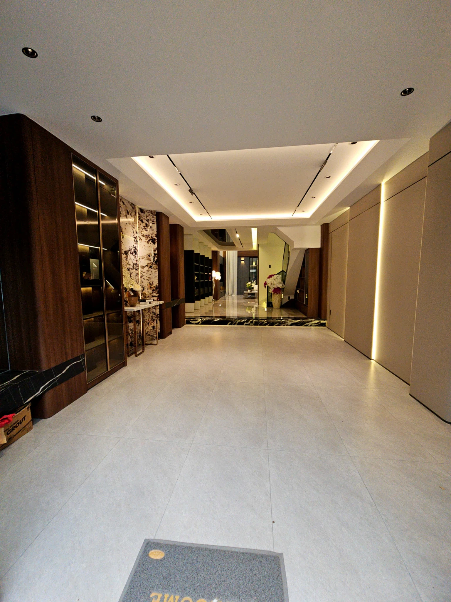 Bán biệt thự Luxury house lâm văn bền q7

Chủ tặng ngay 3 tỷ