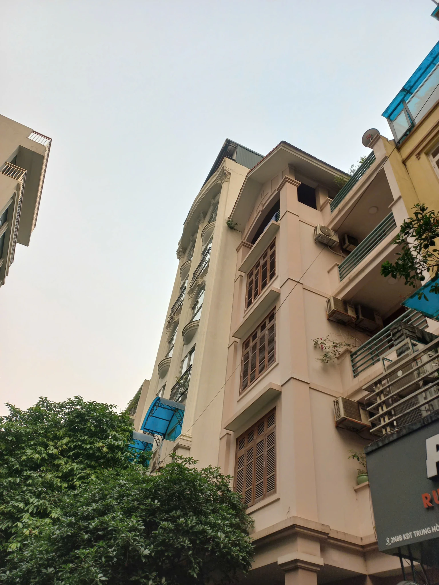 🔥 Cho thuê nhà phân lô phố Trung Kính giá rẻ 🔥