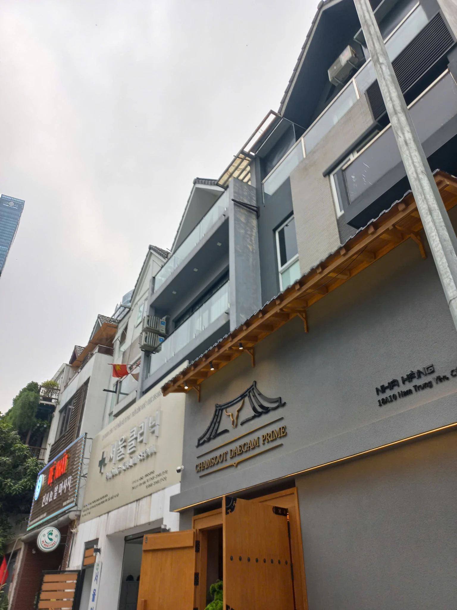 🔥 Cho thuê nhà phân lô mặt vườn hoa khu A10 phố Nguyễn Chánh giá rẻ 🔥