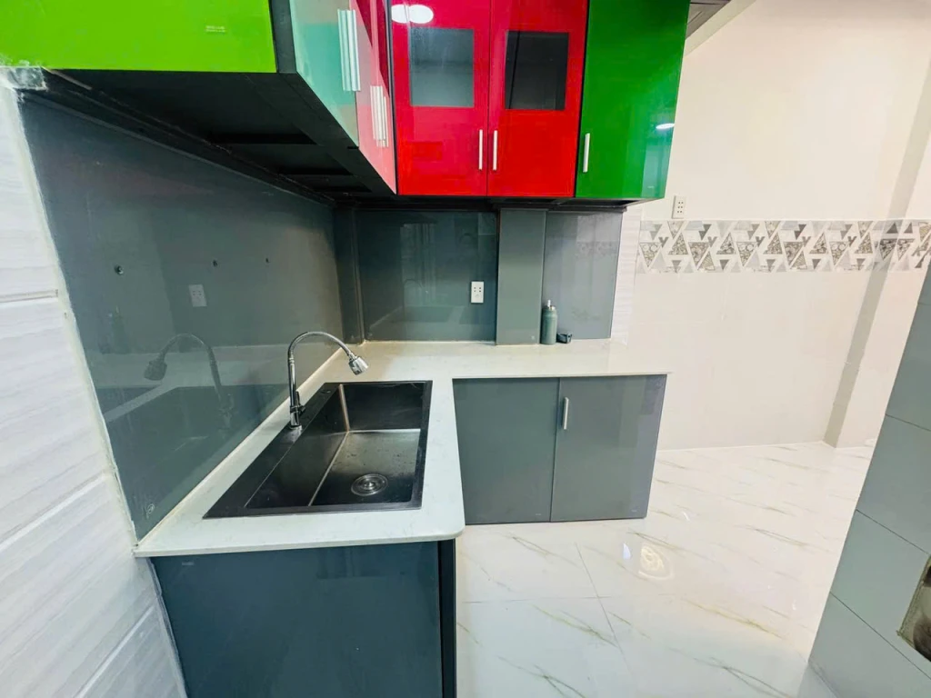 HI.ẾM NHÀ ĐẸP NGUYỄN KIỆM GÒ VẤP - NGANG 4M – CHỈ 4TỶ NHỈNH – GẦN SÂN BAY - 3 TẦNG – HẺM THÔNG