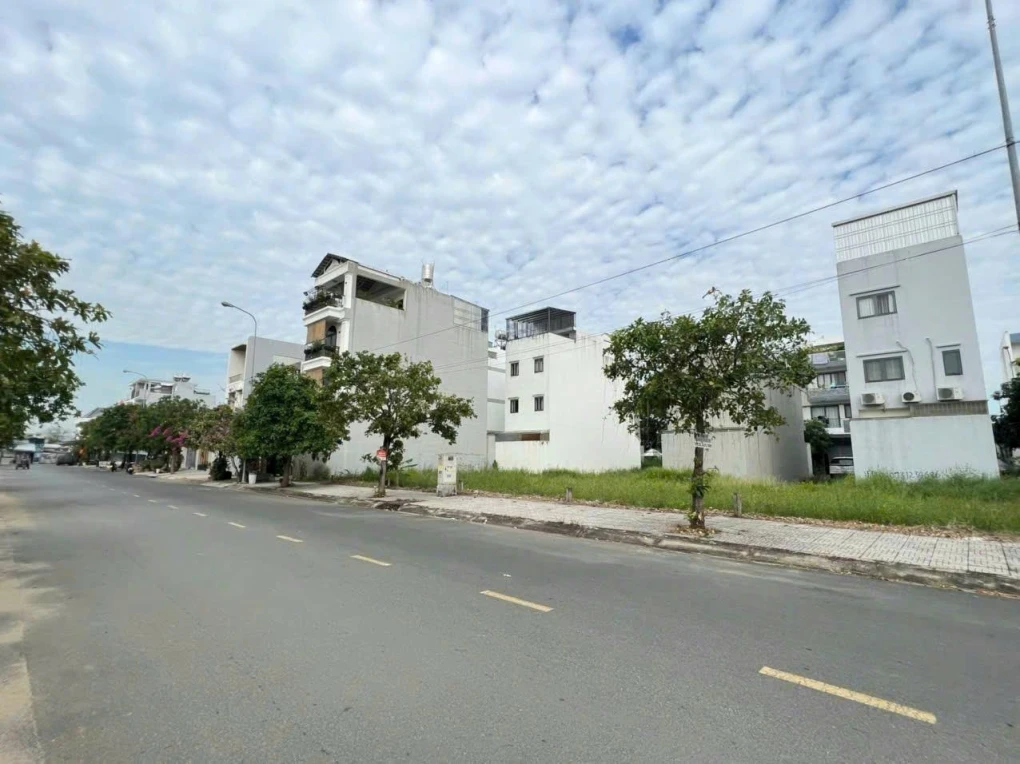 Ngộp ngân hàng, 96m đất HXH Đào Sư Tích, 6.2 tỷ, xây dựng tự do