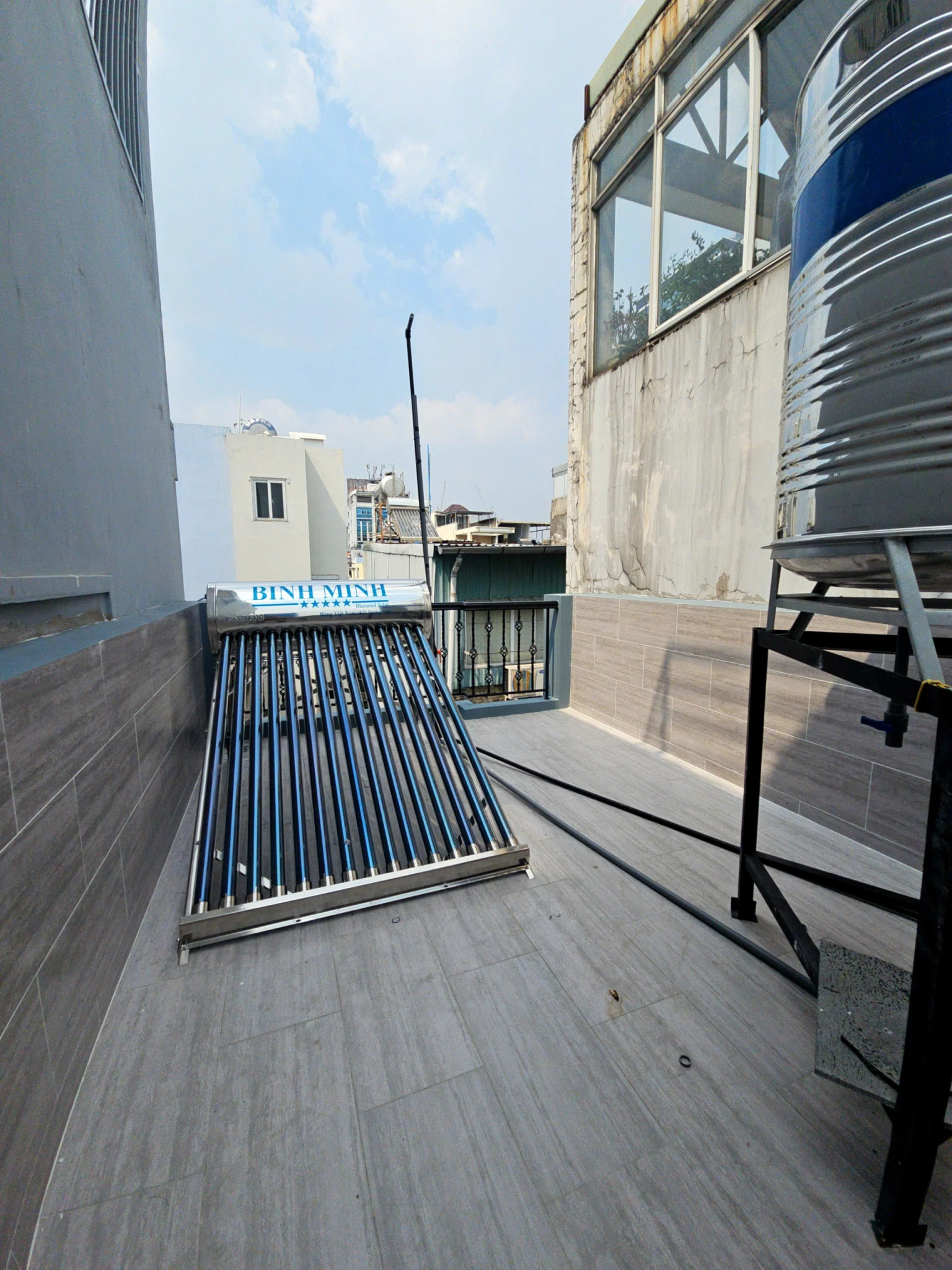 bán nhà diện tích 100m2 - 4 tấm q4 có 5 tê 
HỢP Ở KINH DOANH SPA.. THÔNG RỘNG SÁT MẶT TIỀN