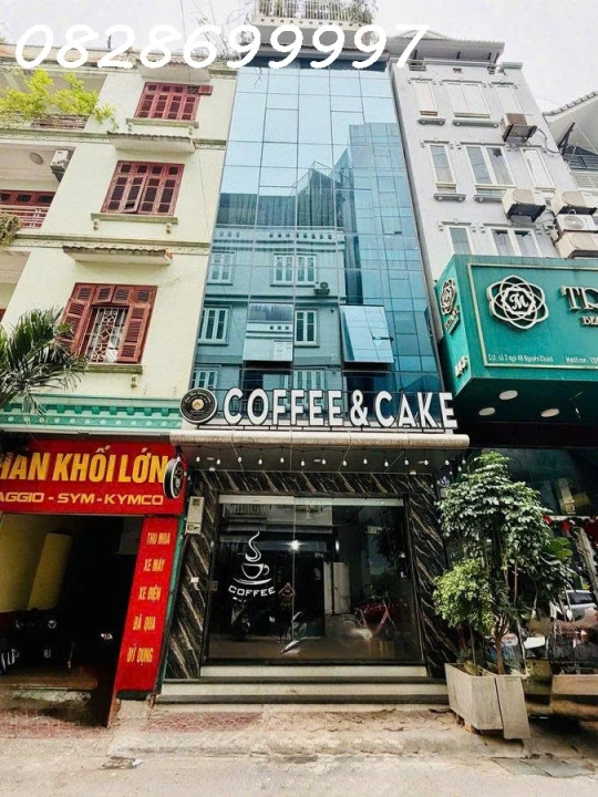 SIÊU PHẨM TÒA NHÀ VĂN PHÒNG TRẦN THÁI TÔNG CẦU GIẤY - 1 NHÀ RA PHỐ - 7 TẦNG THANG MÁY - VỈA HÈ RỘNG - 3 Ô TÔ TRÁNH NHAU - KINH DOANH SẦM UẤT