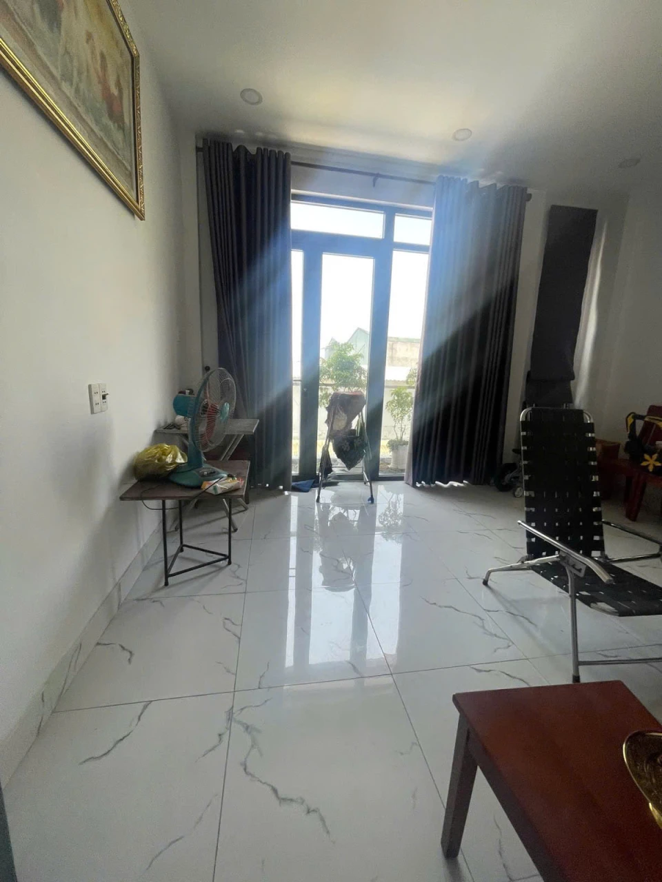 Bán nhà 3 tầng Tân Tạo, Bình Tân, 5.8 tỷ - Sổ hồng, 4PN, 4WC, hẻm xe hơi, 52m2, nhà đẹp ở ngay, liên hệ 0935911385!