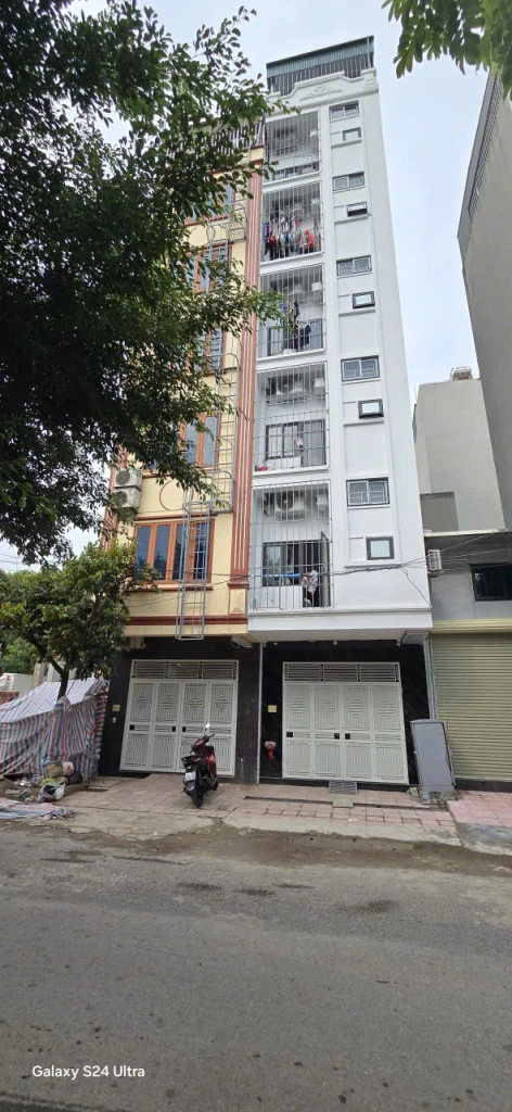 BÁN TÒA CCMN 7 TẦNG – DÒNG TIỀN 500 TRIỆU/NĂM – ĐỐI DIỆN BẾN XE YÊN NGHĨA