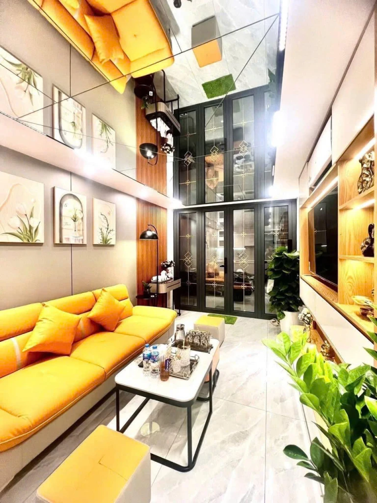 Siêu phẩm nhà thang máy gần phố Hoàng Hoa Thám- phường Bưởi- quận Tây Hồ- Ngõ ô tô cách 20m- Chủ bán gấp