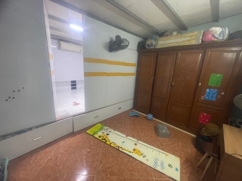 Bạch mai bán 36M tặng nhà lô góc gần phố hai bà trưng