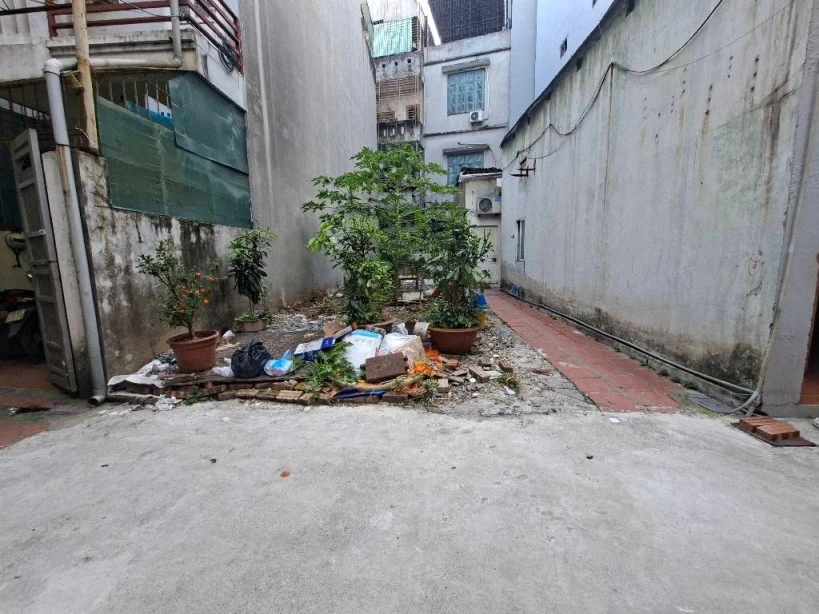 Bán đất bồ đề 62M ô tô nhỏ vào đất 10M ô tô tránh long biên