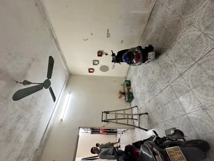 Bán 65M tặng nhà phân lô ô tô 7 chỗ vào nhà đường hoàng mai