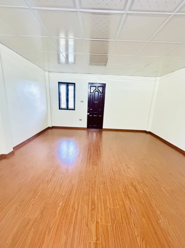 Bán nhà tam trinh yên sở 5 tầng phân lô TĐC X2B hoàng mai