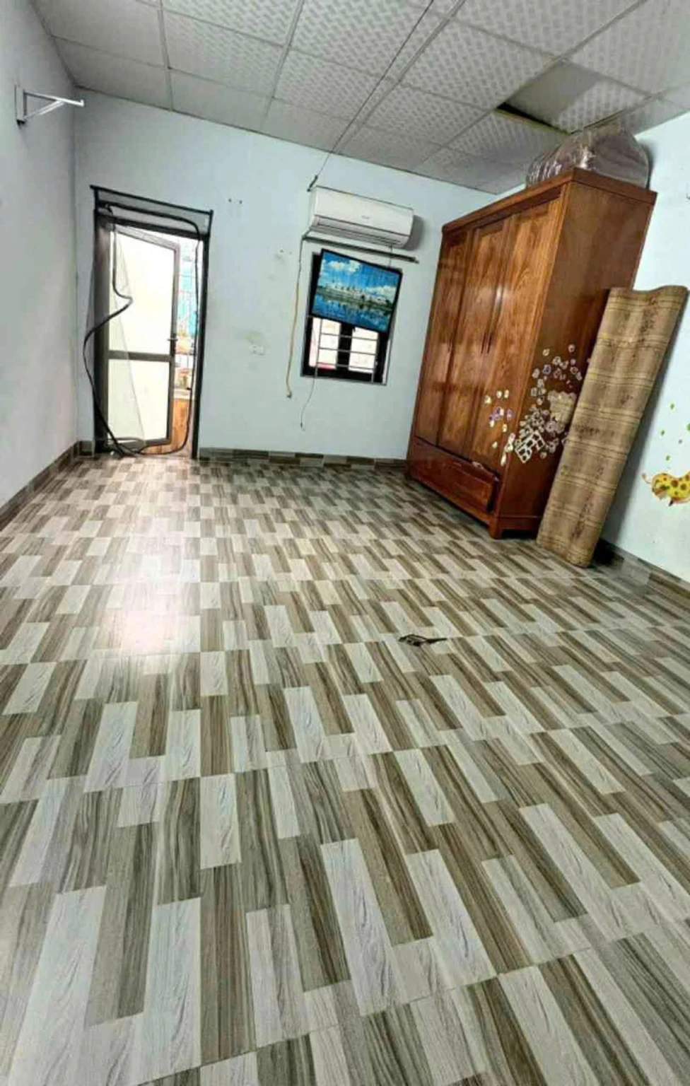 Nhỉnh 1 tỷ bán nhà tân khai lĩnh nam 2 tầng ở ngay hoàng mai