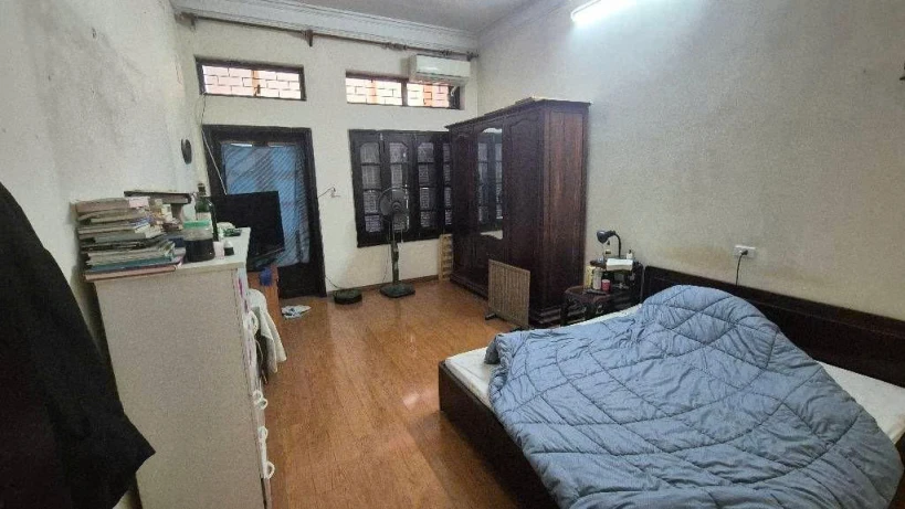 Giải phóng bán 72M tặng nhà 2 ô tô tránh kinh doanh thanh xuân