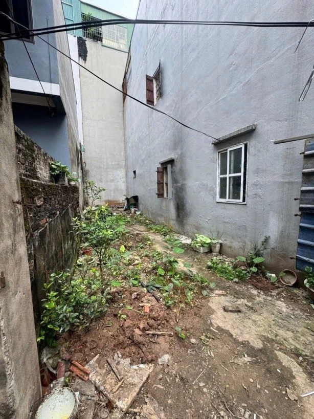 Bán đất thanh nhàn 72M ngõ thông gần phố hai bà trưng