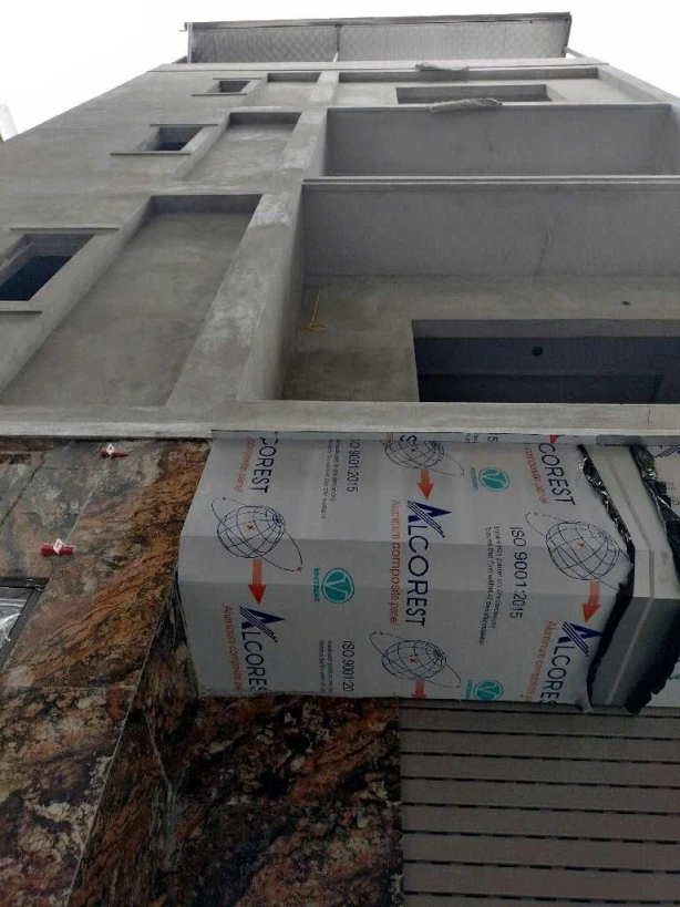 Bán nhà ngõ 203 kim ngưu 5 tầng thang máy long lanh hai bà trưng