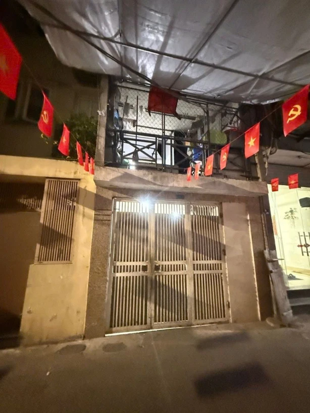 Bán 53M nguyễn an ninh tặng nhà ô tô kinh doanh hoàng mai