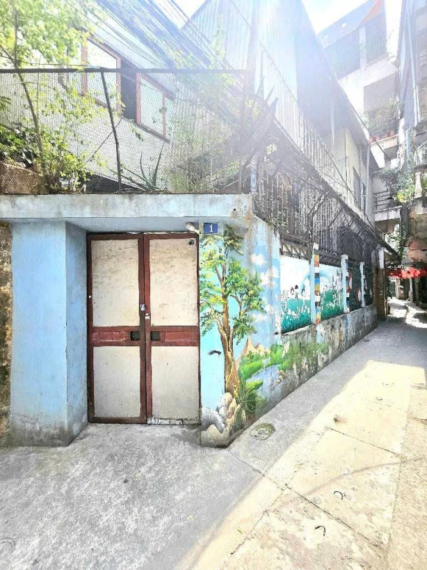 Bán đất hòa bình 7 minh khai 50M ô tô nhỏ vào đất 1 nhà ra phố hai bà trưng