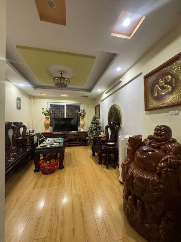 Bán nhà ngọc hồi giải phóng 5 tầng dân xây ô tô vào nhà sát phố hoàng mai