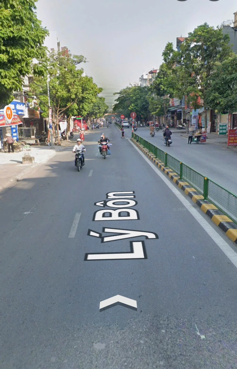 bán đât tặng nhà c4 mặt đường Lý Bôn - tp thái bình cũ - Hiền chuyên nhà mặt phố thái bình