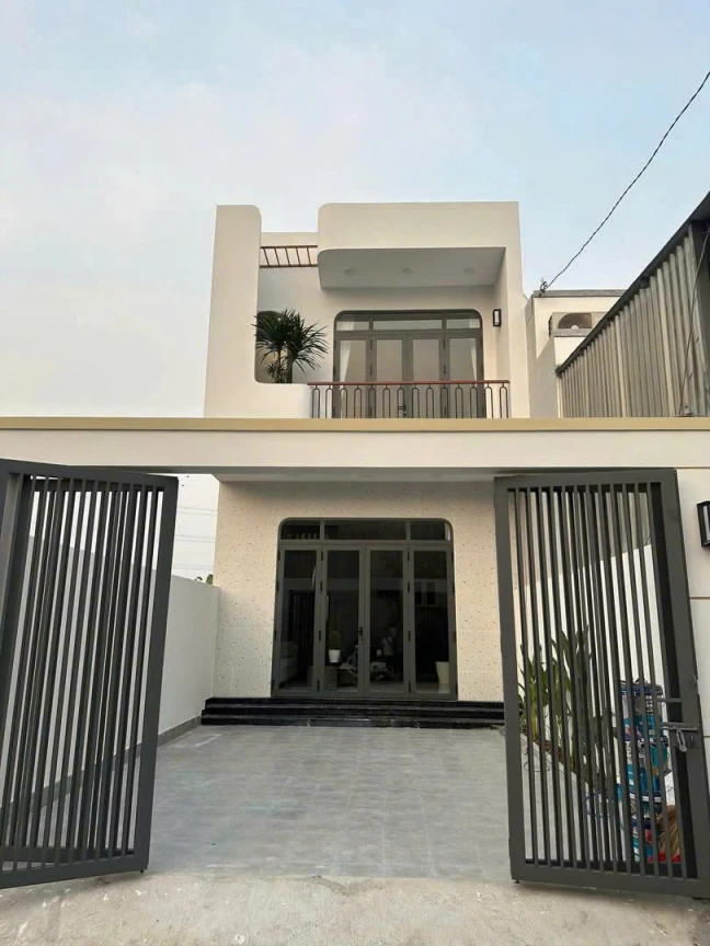 Nhà Chính Chủ mới xây gần Big C Tân Hiệp đường Đồng Khởi chỉ 600 Triệu Sở Hữu