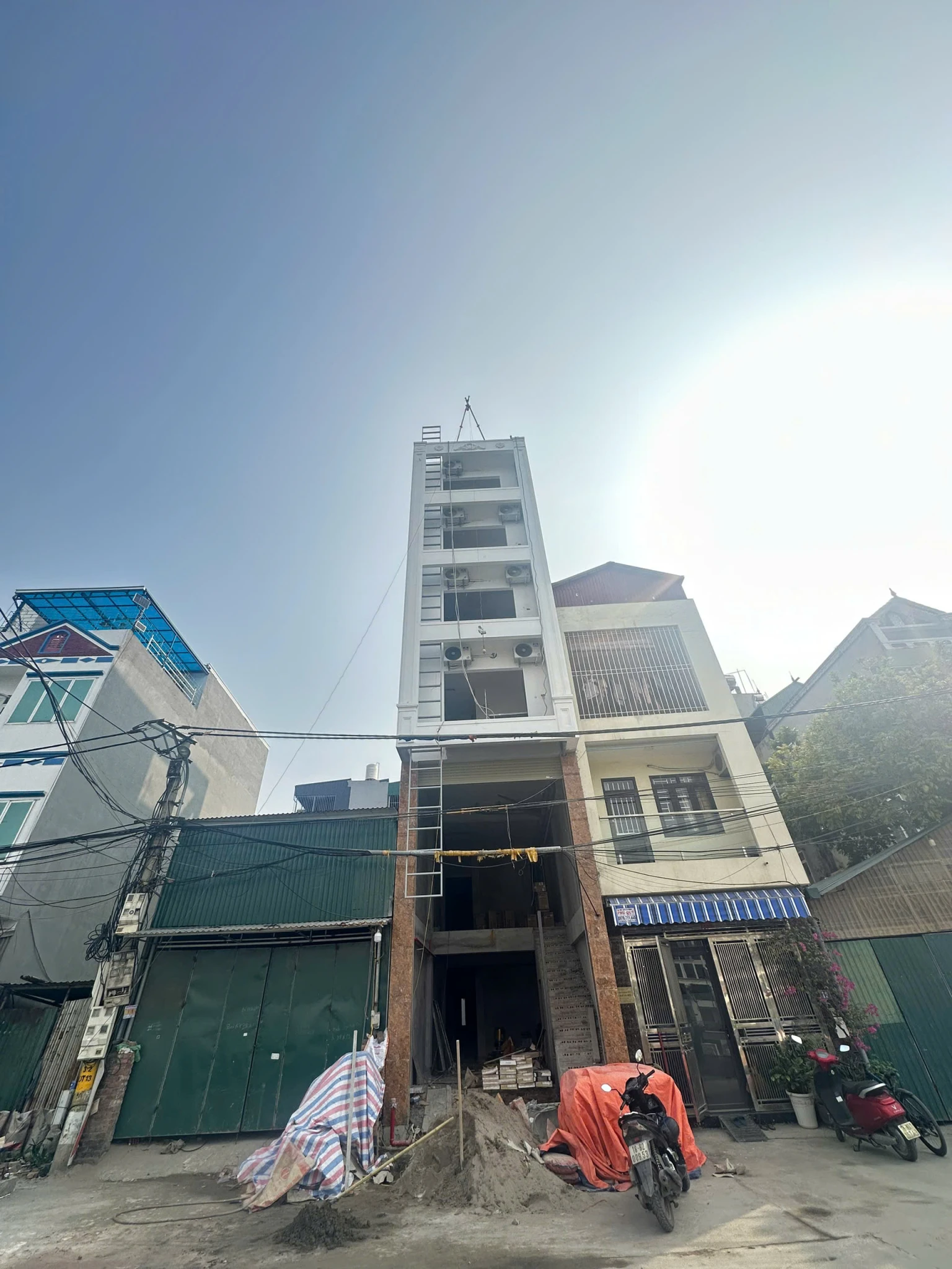 Bán Nhà Xuân Phương DT 70m2 MT 6m , Đường ô tô tránh, KD Thuận Tiện