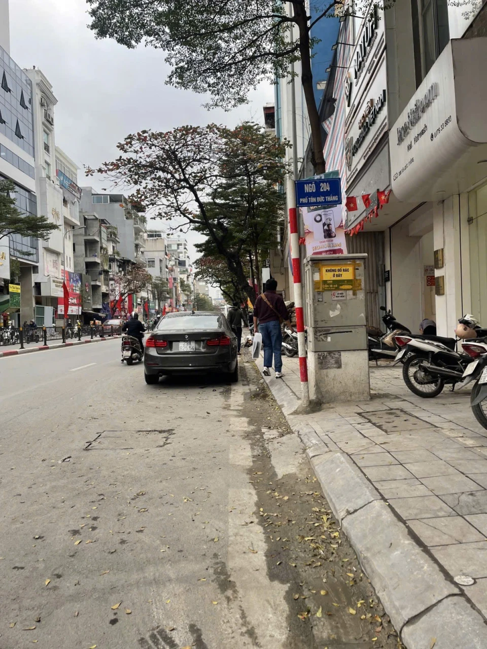 Bán nhà trong ngõ Tôn Đức Thắng 22/26m2 5 tầng Hơn 6 Tỷ Lô góc Đẹp toàn diện Tiện ích đa dạng