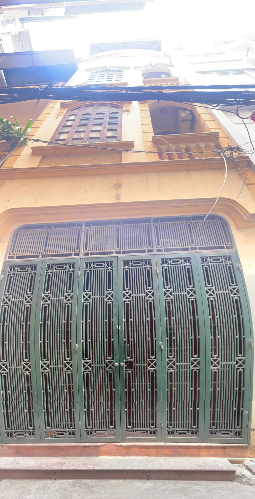 💥 Bán nhà trong ngõ Lê Trọng Tấn, Tx ô tô đỗ cửa 46m2 * 4t * 4,5m mặt tiền, hơn 18tỷ, an ninh tốt, ở sướng, đa tiện ích xung quanh