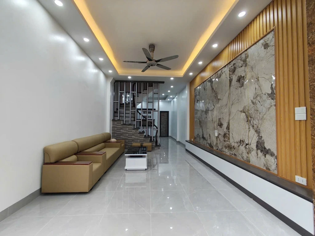 BÌNH HỒ – ĐÔNG MỸ – 50M² – 4T – LÔ GÓC – NHÀ MỚI- CẠNH KHU C THỂ THAO OLYMPIC