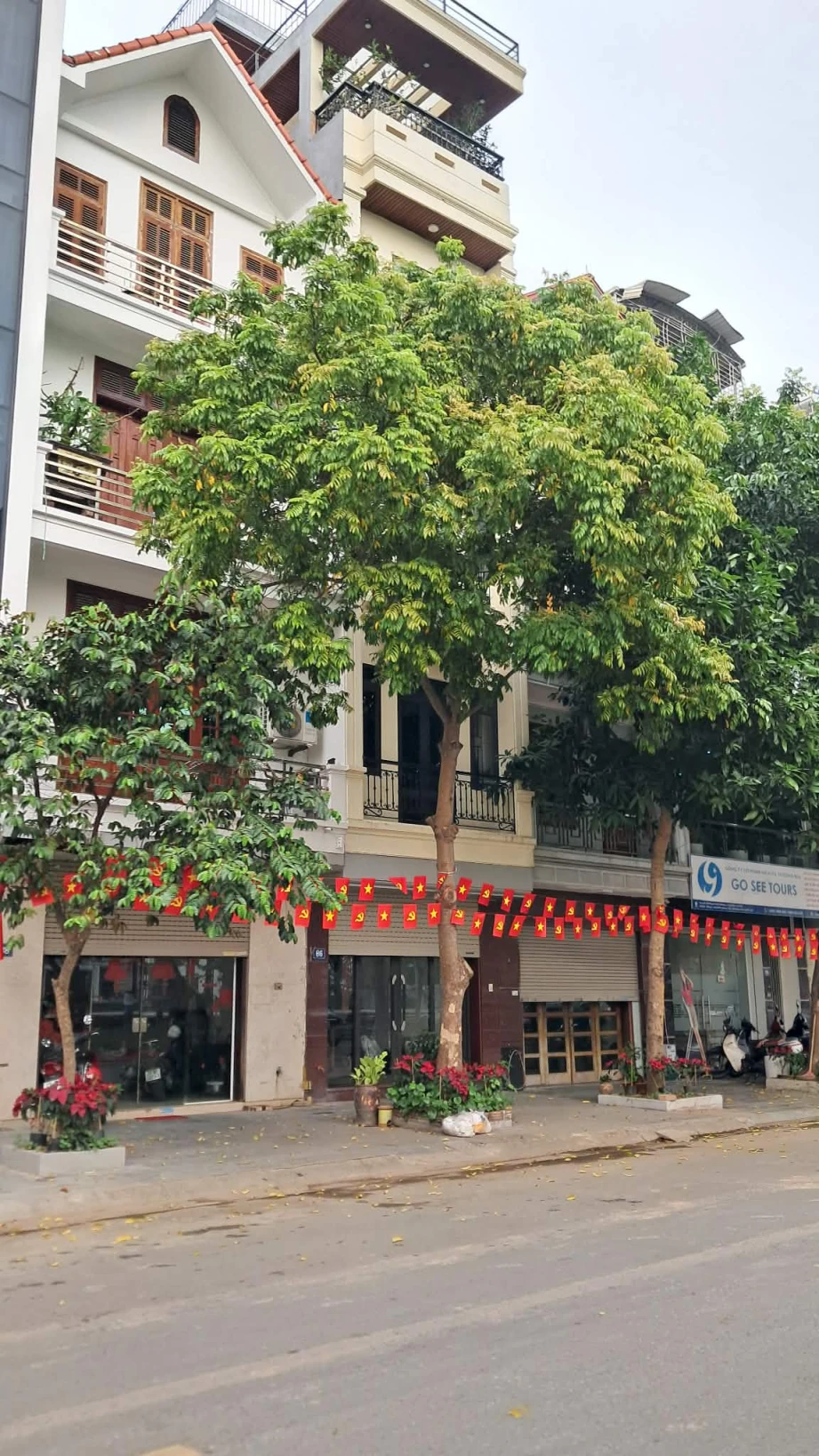 BÁN NHÀ TĐC VIỆT HƯNG 75M2- 6 TẦNG THANG MÁY- GARA - VIEW THOÁNG- HƠN 20 Tỷ