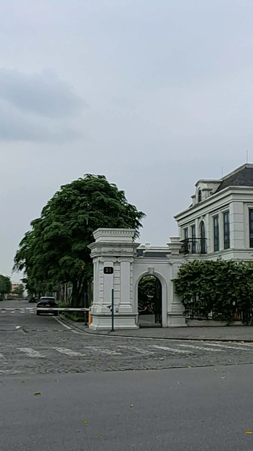 [SUẤT NGOẠI GIAO DUY NHẤT] – KIỆT TÁC TÂN CỔ ĐIỂN PHÁP GIỮA LÒNG ELEGANT PARK VILLA THẠCH BÀN 110M2 ~ 30 Tỷ