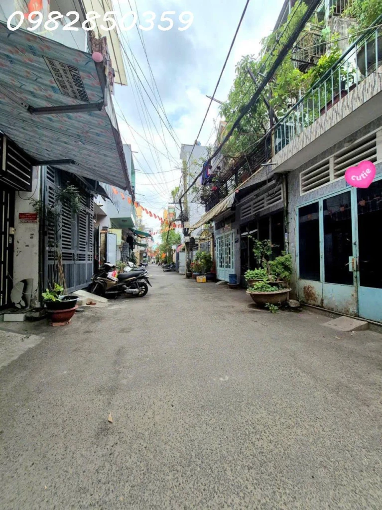 B.V 75 - 60M² - HẺM OTO 6M - 2 TẦNG 6 T.Ỷ 3